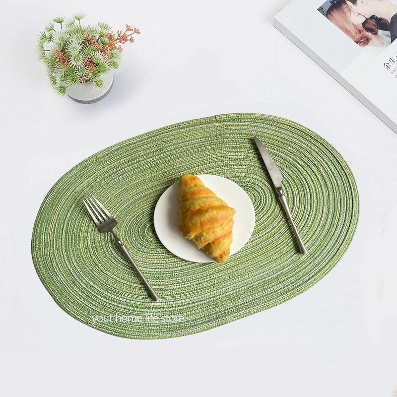 Non-Slip Placemats Set – 4pcs Heat-Resistant Table Mats
