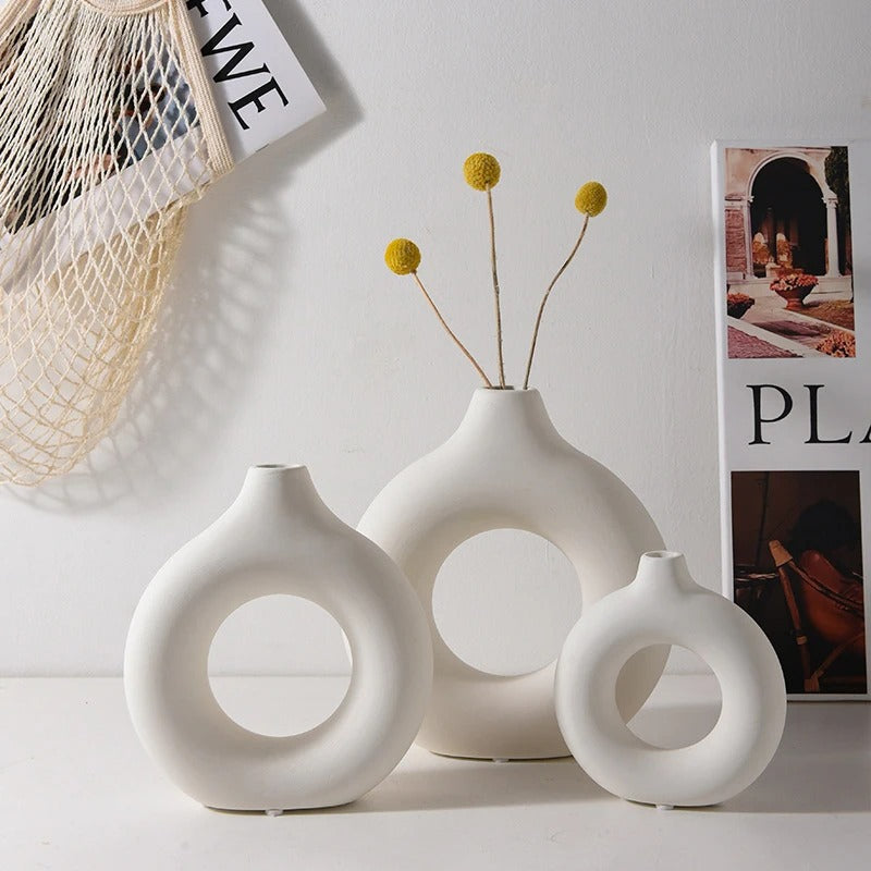 Nordic Plastic Circle Vase Set – 3pcs Modern Hollow Decor