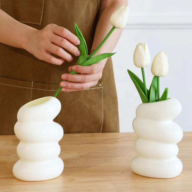 Spiral Plastic White Flower Vase – Nordic Style