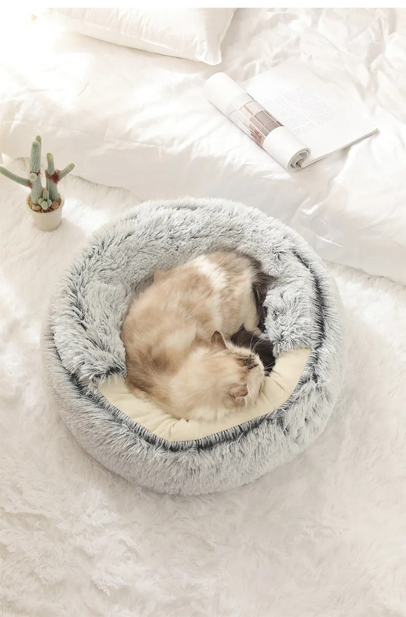 Plush Shell Cat Bed – Semi-Enclosed Warm Nest for Winter Comfort