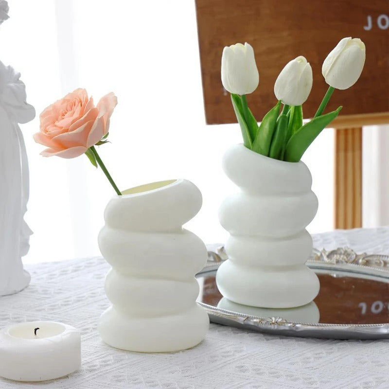 Spiral Plastic White Flower Vase – Nordic Style