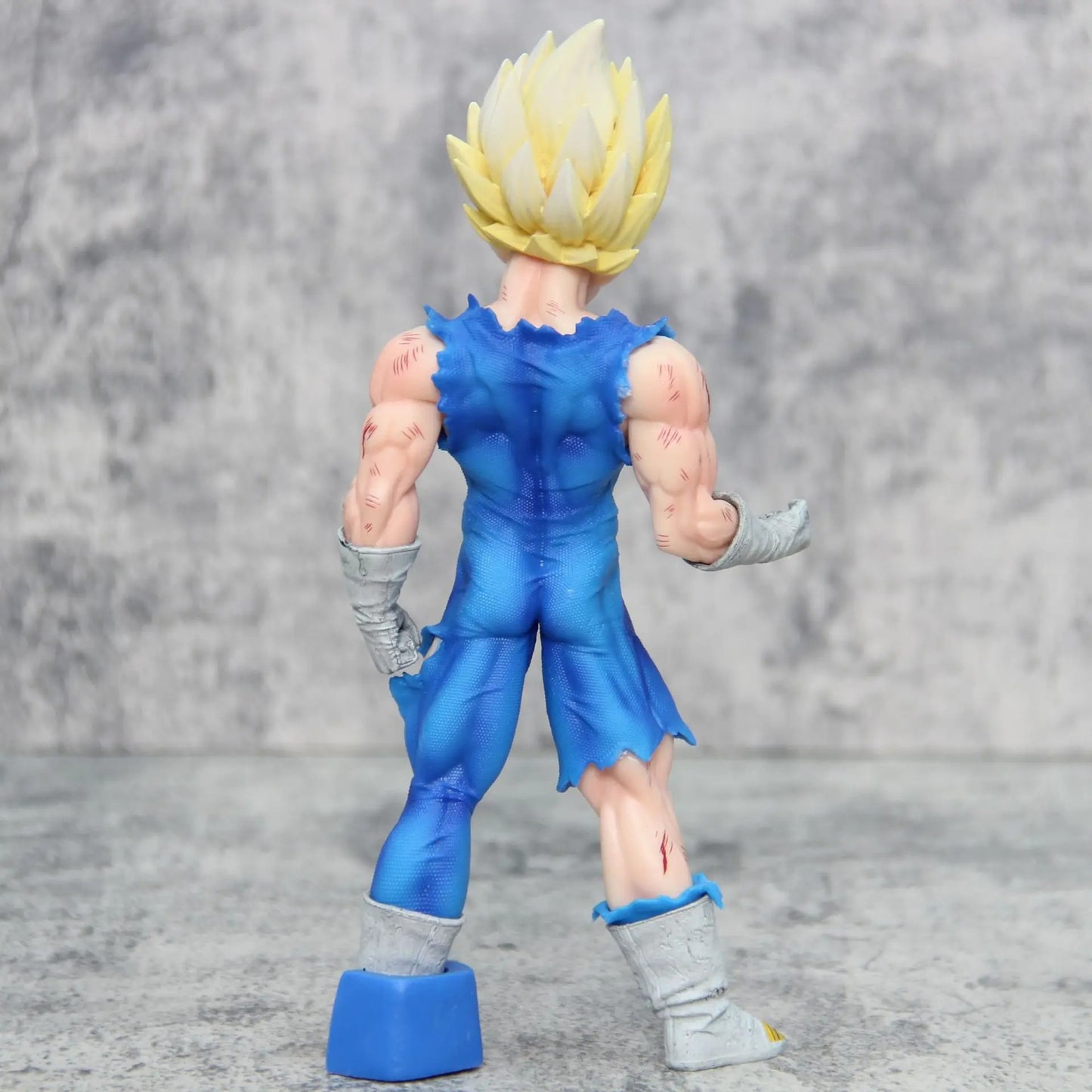 Majin Vegeta Super Saiyan Figure