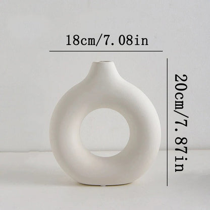 Nordic Plastic Circle Vase Set – 3pcs Modern Hollow Decor
