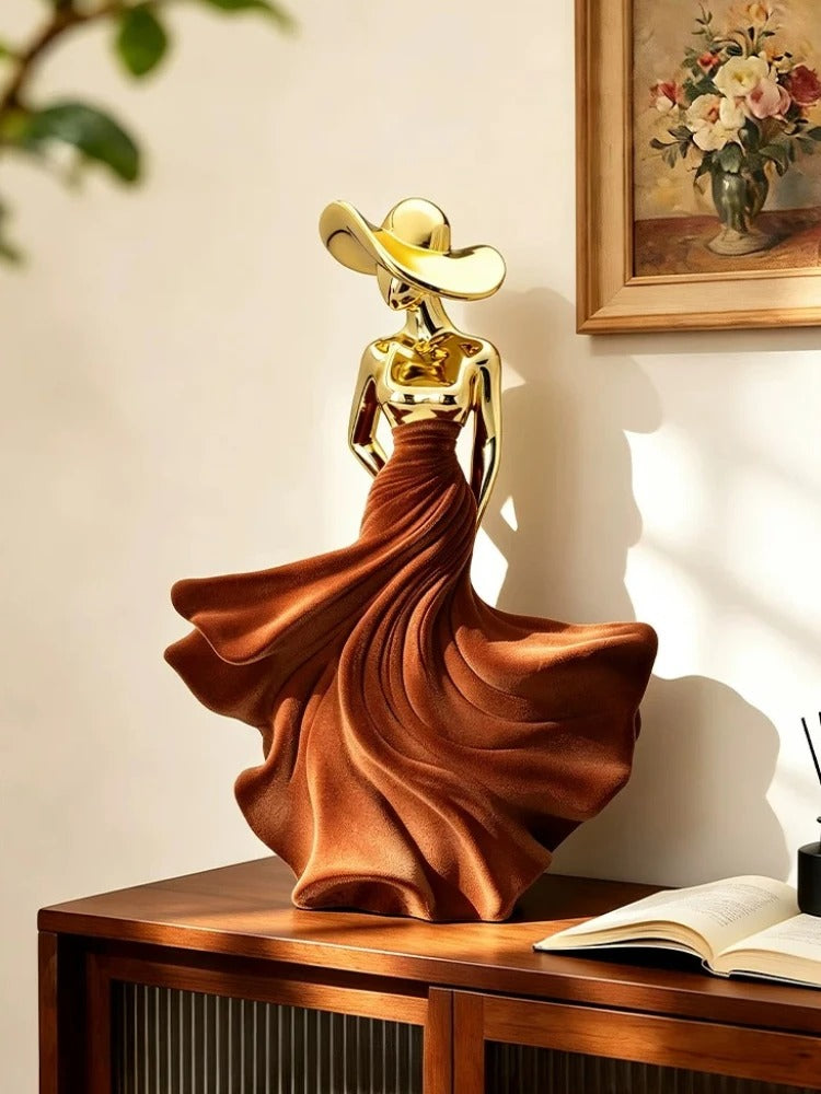 Elegant Lady Sculpture