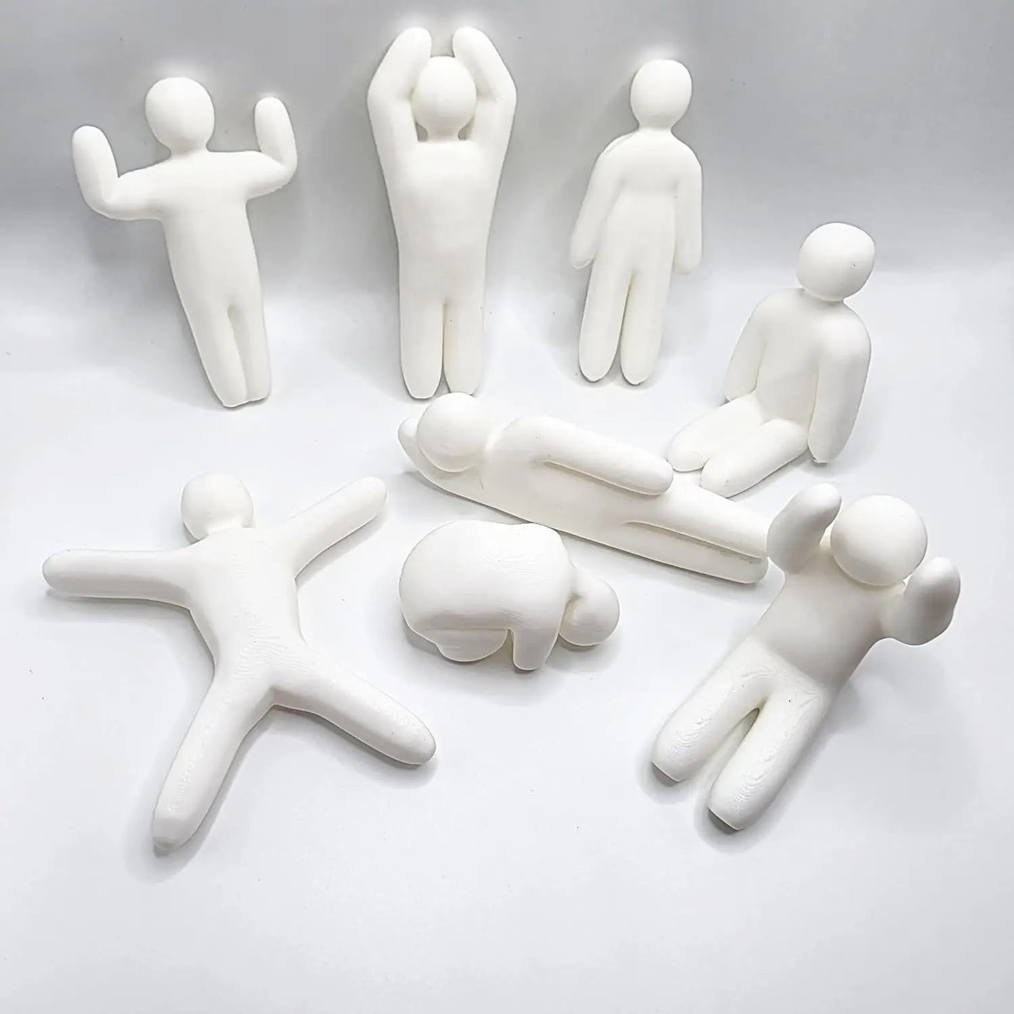 18-Piece Poseable Figure Set
