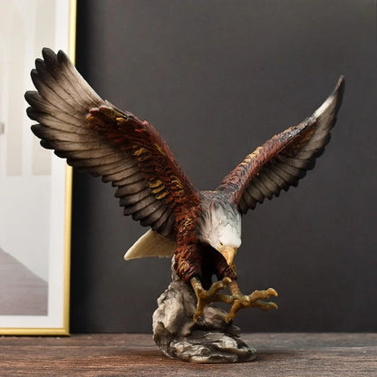 Majestic Eagle Statue – Modern Resin Bird Sculpture