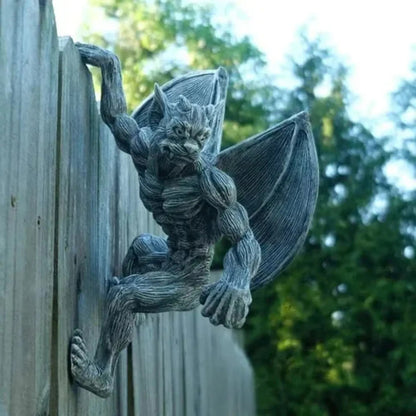 Hanging Garden Statue – Wall & Tree Decor