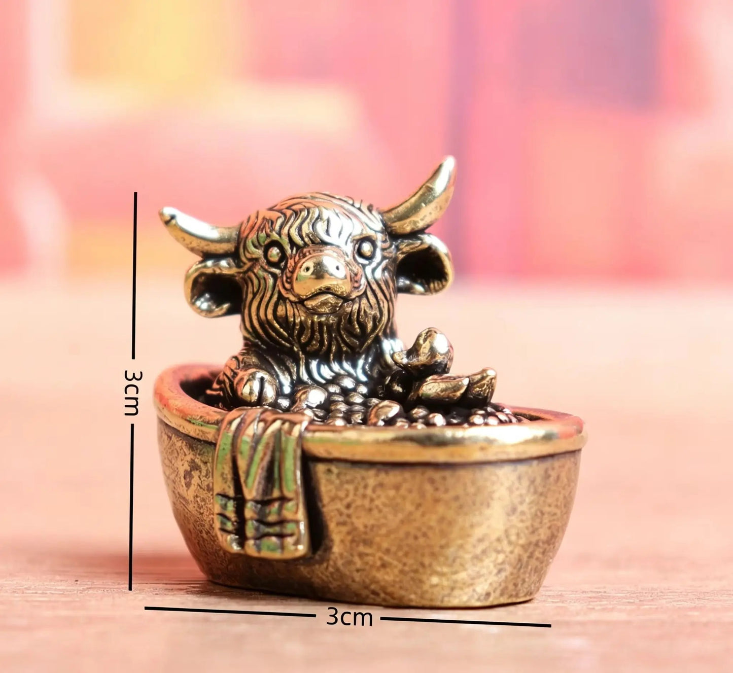 Antique Brass Highland Cow Bathtub Figurine with Duck