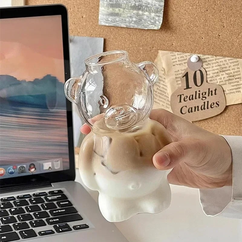Glasbecher mit Strohhalm und Cartoon-Bär – Süßes Geschenk für Kinder und Frauen