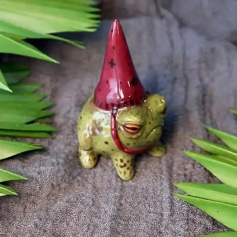 Spell bound Frog Garden Statue