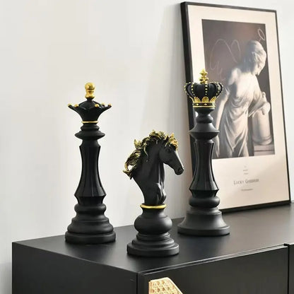 Royal Chess Resin Figurine Set