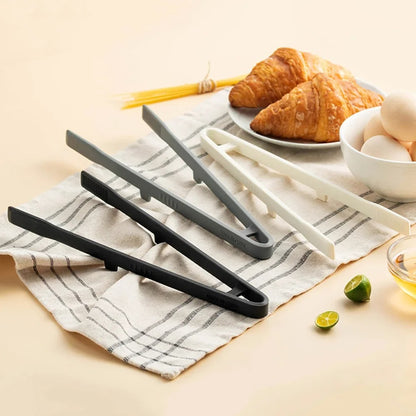 Silicone Grill Tongs – Heat-Resistant Non-Stick