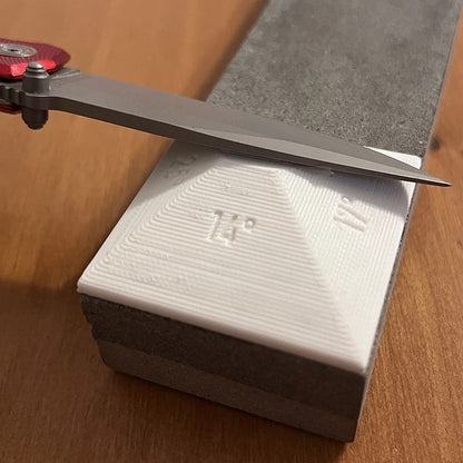Knife Sharpening Angle Guide (color varies)