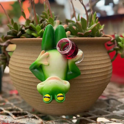 Tipsy Frogs Pot Hanger Set (3pcs)