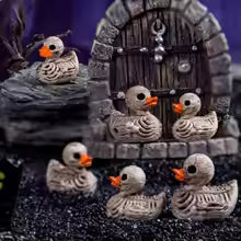 20-Piece Skull Duck Resin Ornament Set
