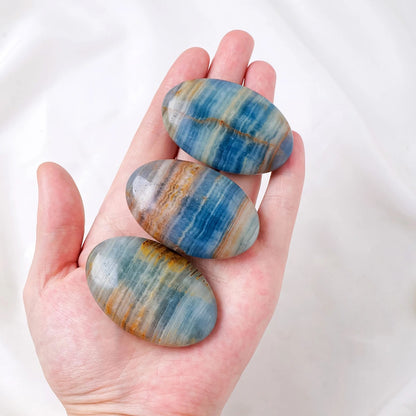 Random 3 Piece Natural Blue Onyx Palm Stone Set