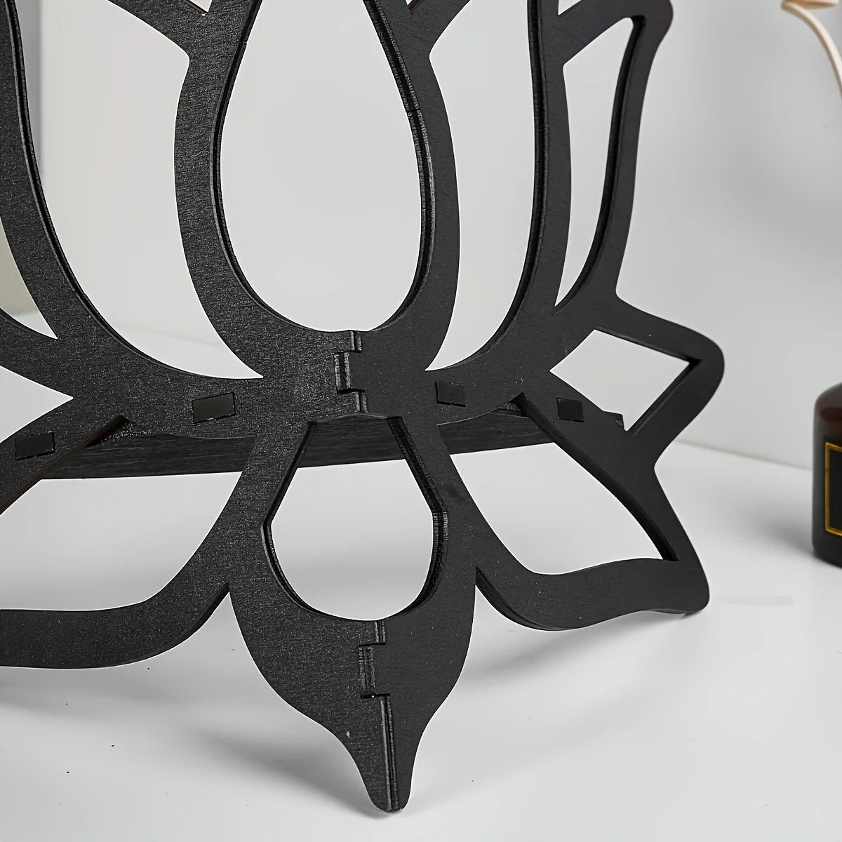 Lotus Corner Shelf for Home