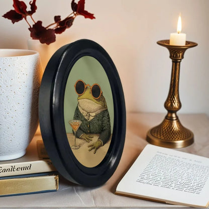 Cool Frog Cocktail Wall Decor